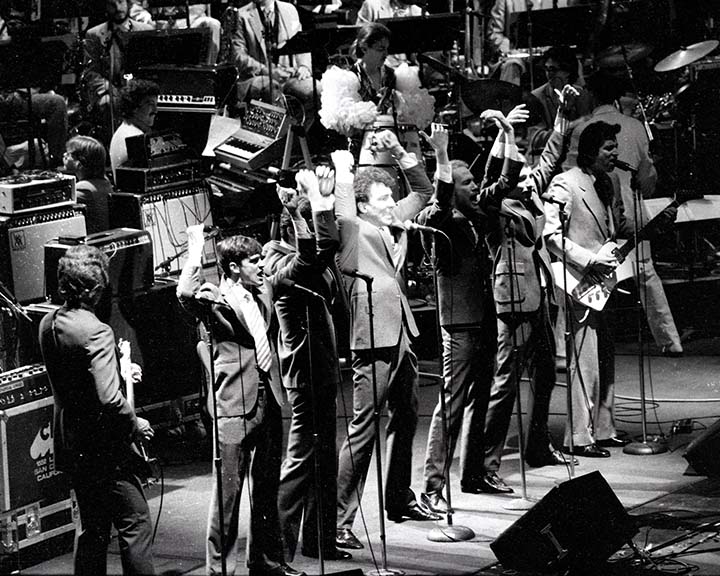 The Tubes on stage with horn section, full band lineup